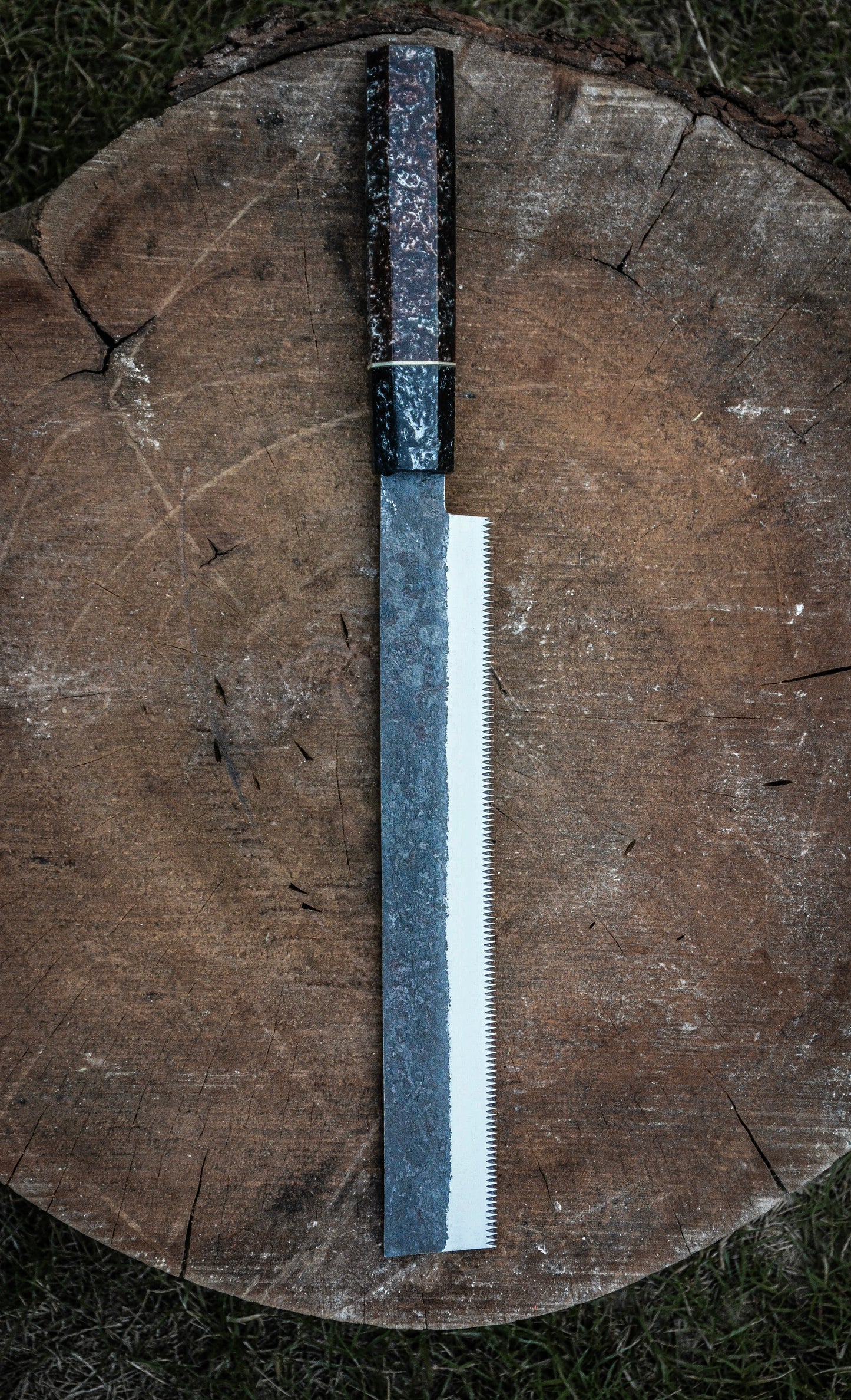 BREAD KNIFE - Carbon Steel